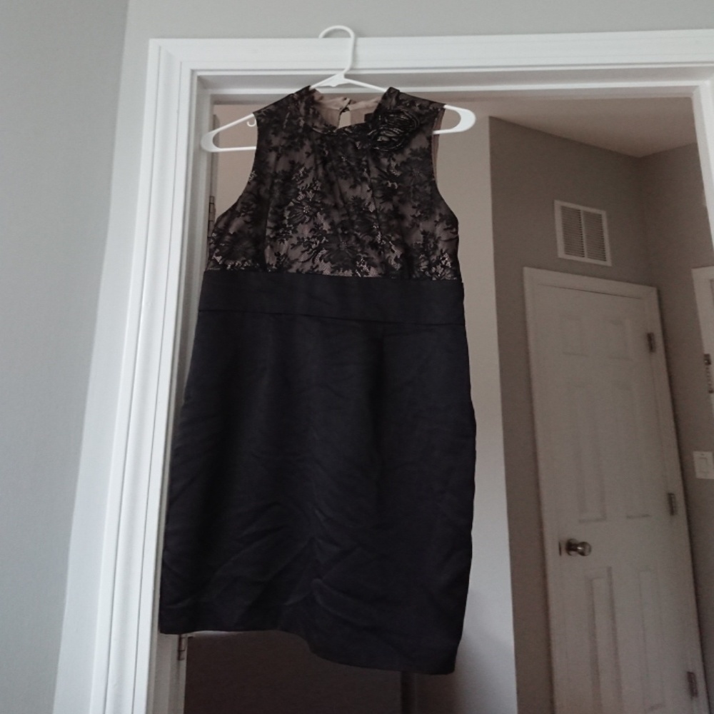 Cocktail Dress with Lace in Black & Gold